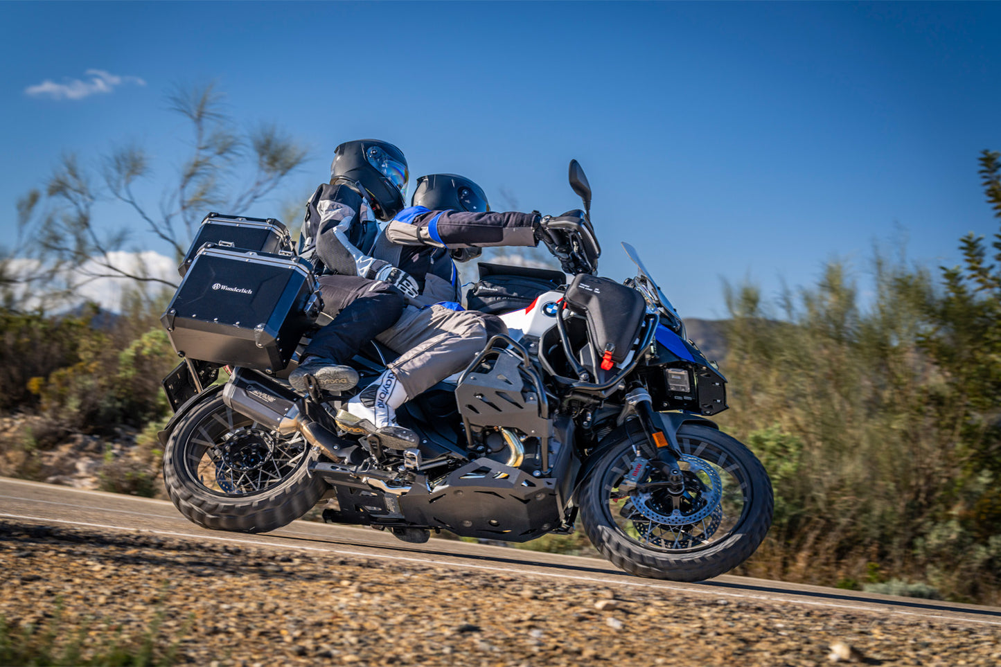 Passenger Seat AKTIVKOMFORT R 1300 GS Adventure - standard - black