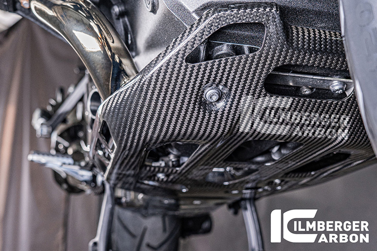 Ilmberger Lower engine protection R 1300 GS - carbon