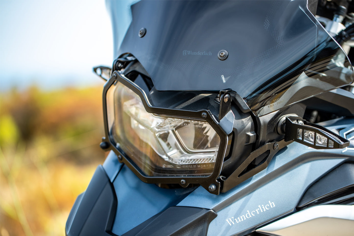 Headlight protector foldable WITH OUT screen reinforcement bracket
