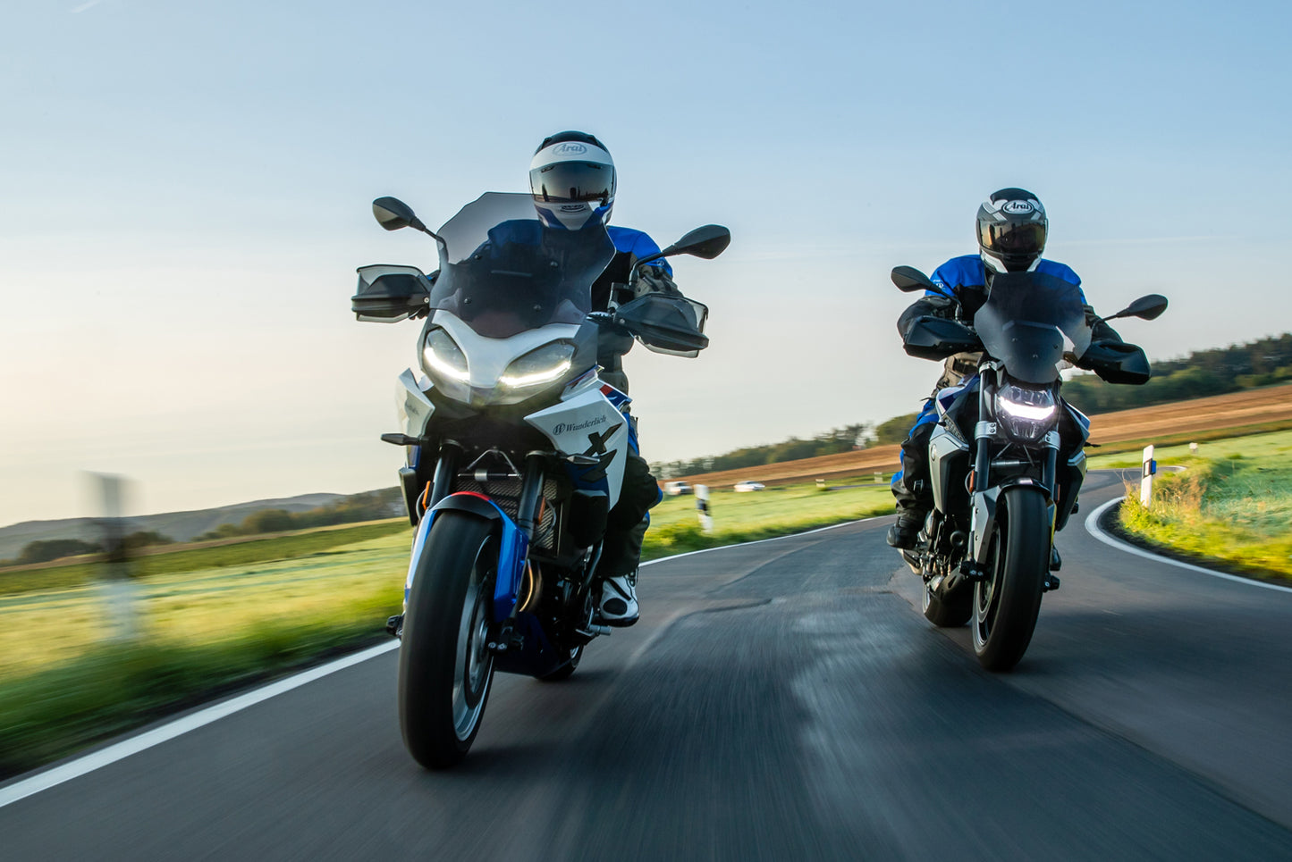 Secure oil plug with dipstick - titanium