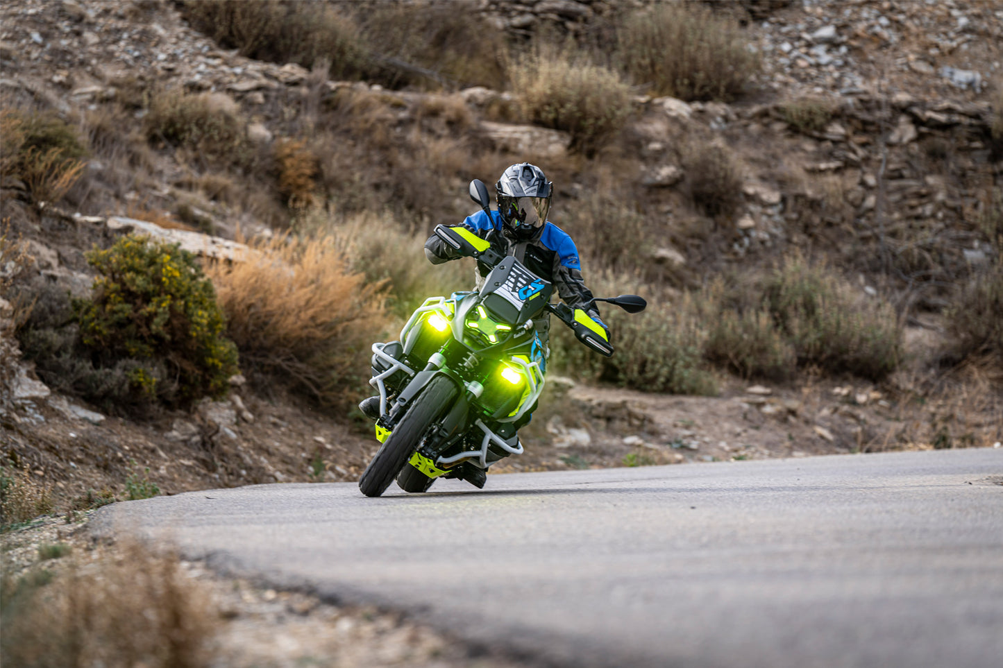 LED Auxiliary Light Guard - Set - ULTIMA-Neon