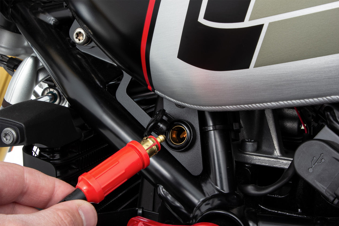 on-board socket - black R nineT 2021 on Euro 5