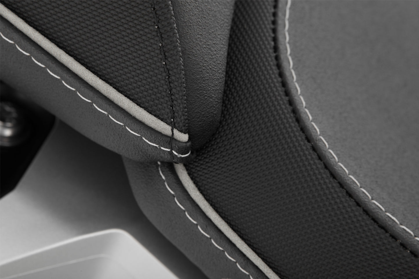 rider seat AKTIVKOMFORT with aftermarket seat heating - low - black