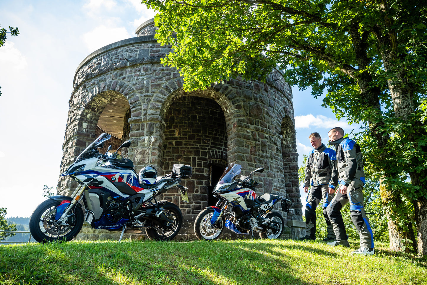 helmet anti-theft system »HELM-LOCK« - silver