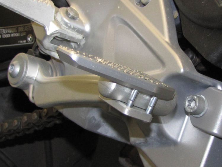 Brake lever enlargement