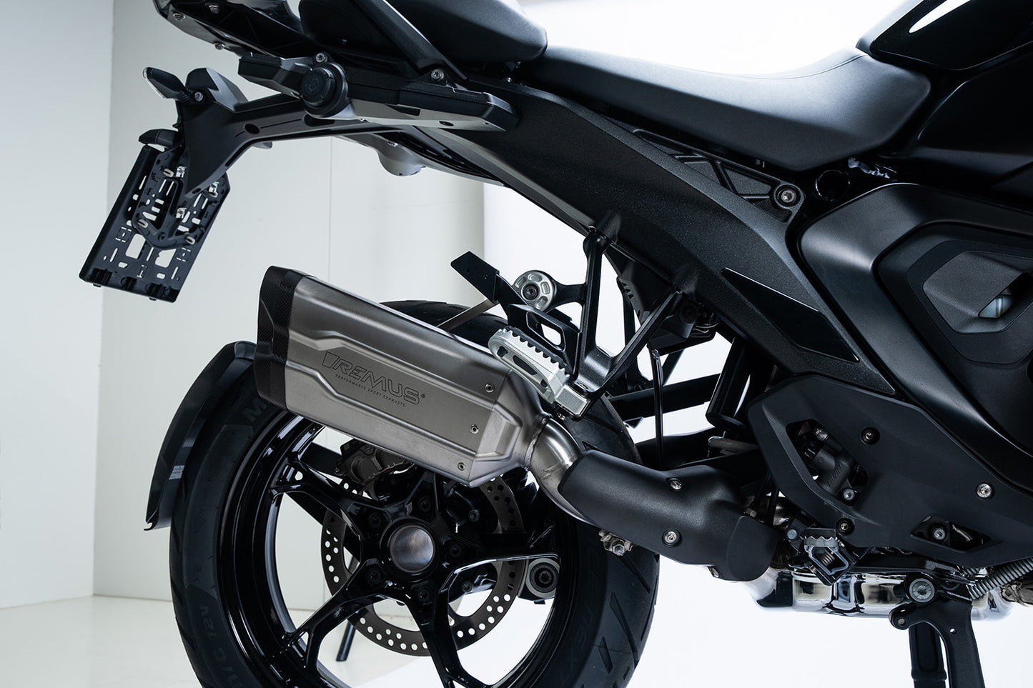 Slip on rear silencer R 1300 GS REMUS 8 2.0 - stainless steel