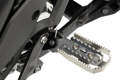 Footrest enlargement ULTIMATE - silver