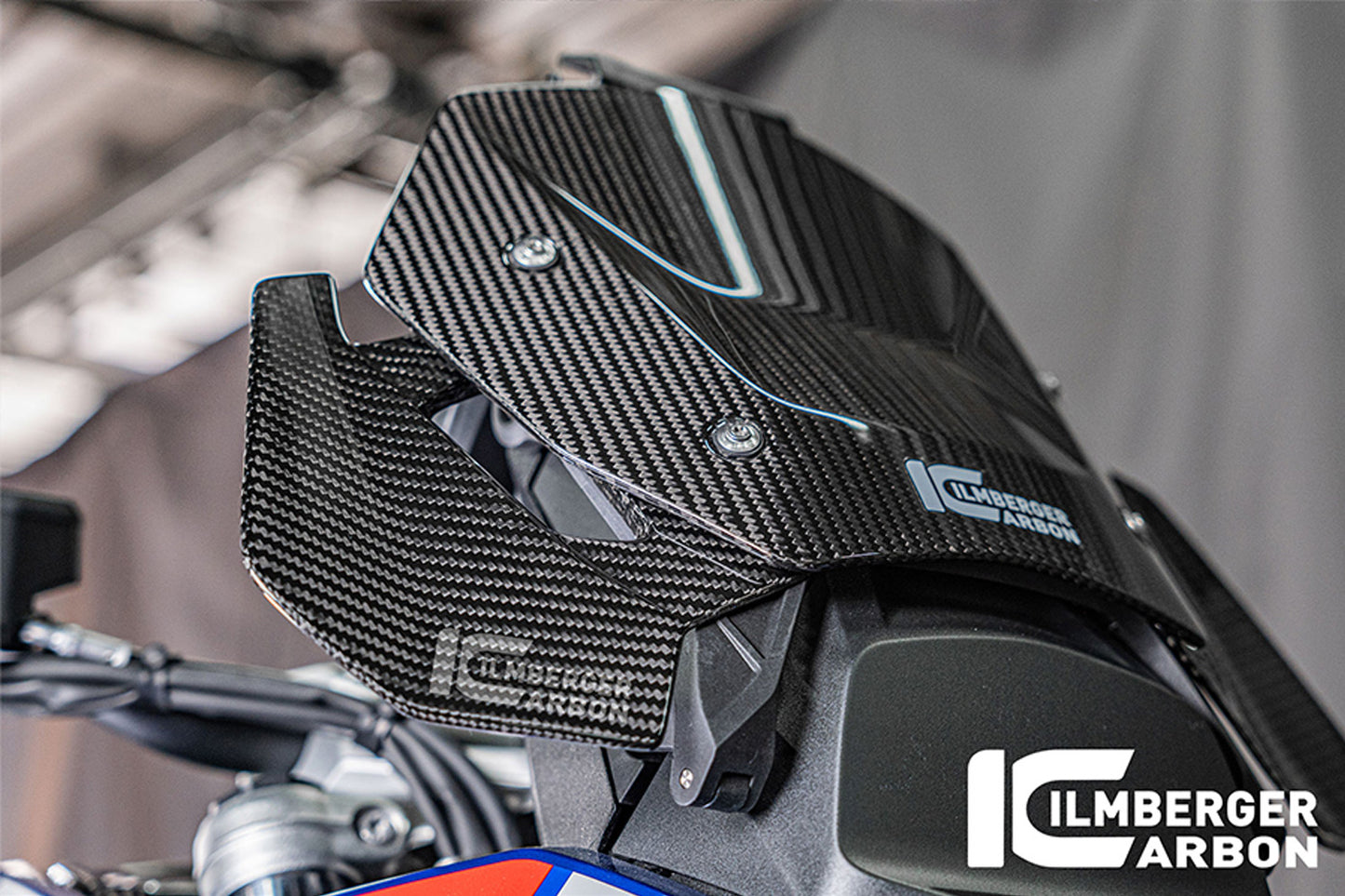 Ilmberger Wind deflector R 1300 GS - right - carbon - glossy