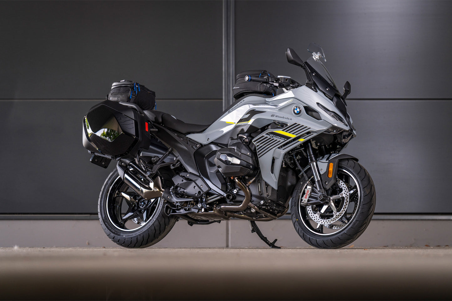 Complete paint protection set PremiumShield R 1300 RS - clear