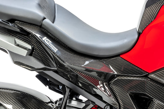 Ilmberger Tail fairing - right - carbon