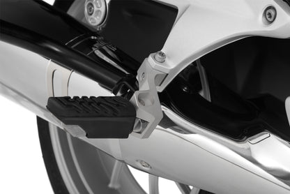 Passenger footrest lowering kit - silver