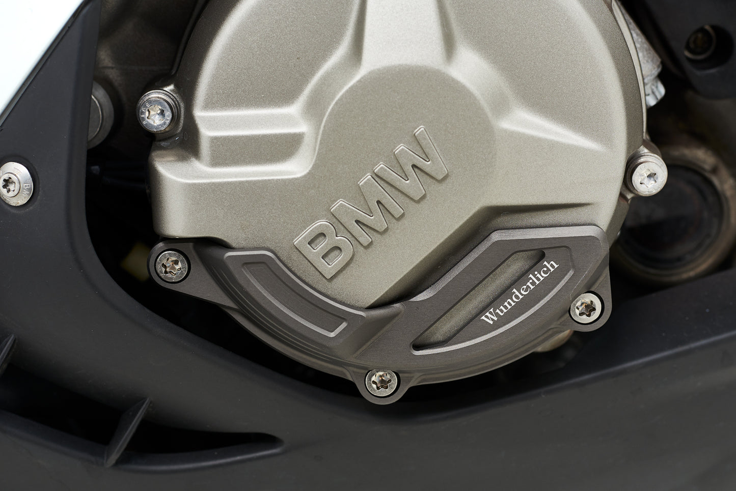 Wunderlich Engine case protector left – titanium