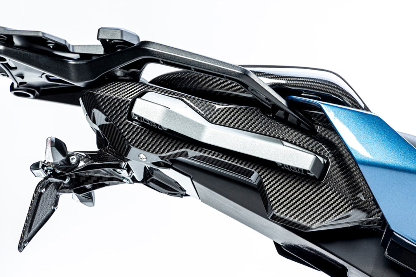 Ilmberger Rear Frame Cover Carbon BMW S 1000 XR 2024 - right - carbon - glossy
