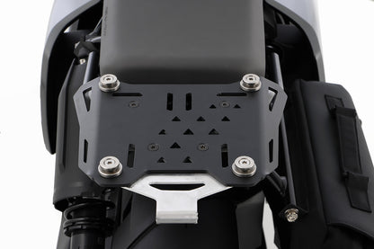 Top case carrier for the top case EXTREME range CE 04 - black